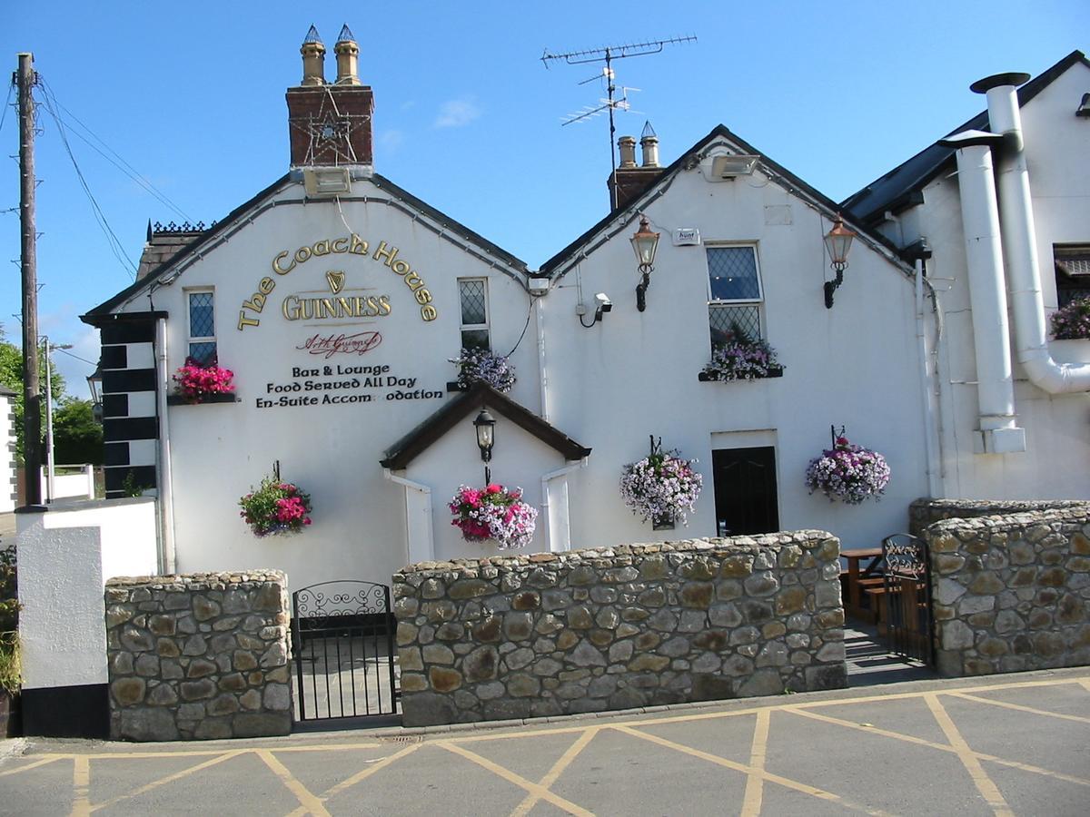 The Coach House Bed & Breakfast Roundwood Bagian luar foto
