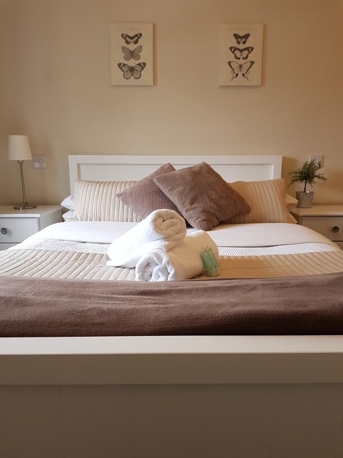 The Coach House Bed & Breakfast Roundwood Ruang foto